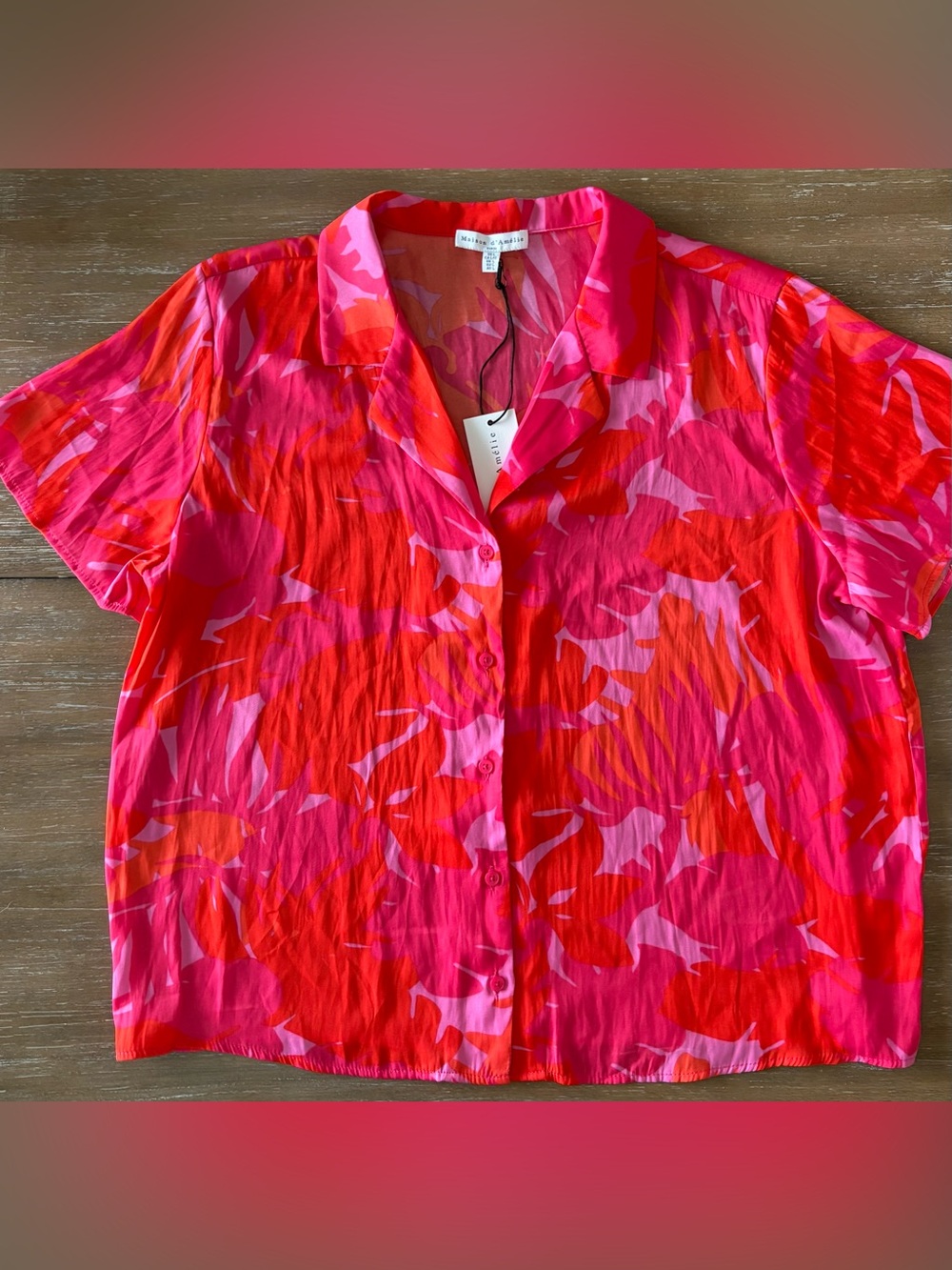 Maison d’Amelie Short Sleeve Satin Blouse